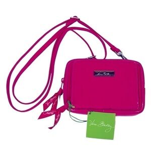 Vera Bradley On The Square Wristlet/Crossbody Quilted Fushia NWT